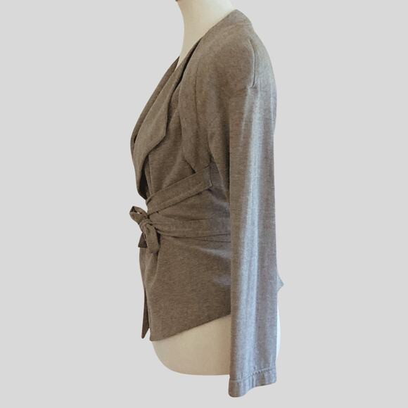 Magdalena Valevska Wrap Jersey Blazer Top | Size 8 | Made in Australia - Picture 5 of 6
